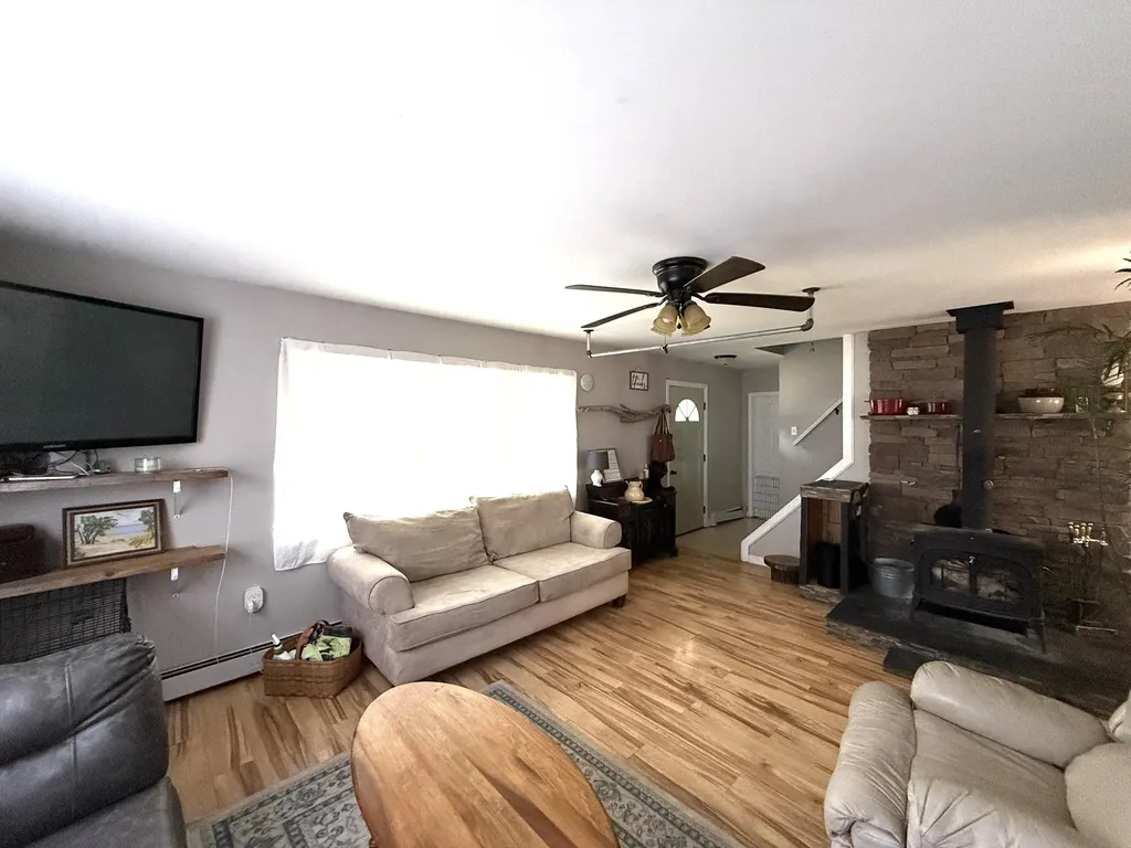 216 Main Road Passadumkeag ME 04475