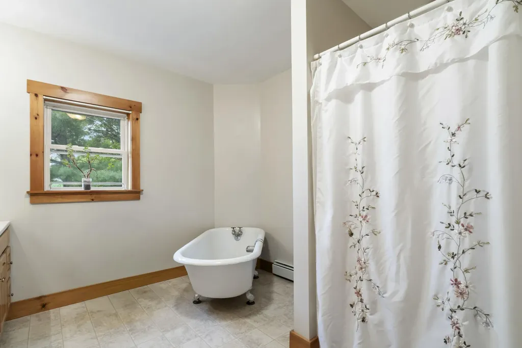 21 Burns Drive Clinton ME 04927