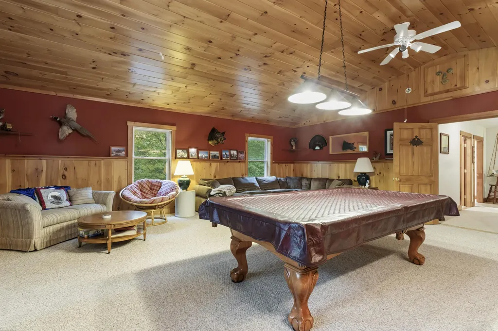 21 Burns Drive Clinton ME 04927