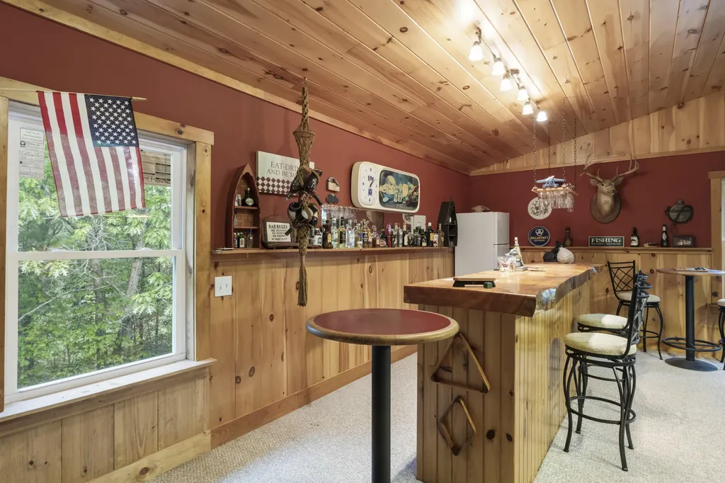 21 Burns Drive Clinton ME 04927