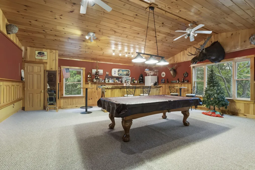 21 Burns Drive Clinton ME 04927