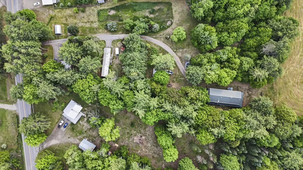21 Burns Drive Clinton ME 04927