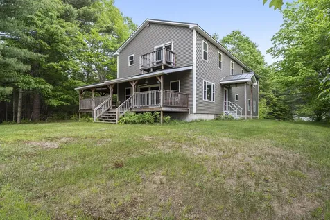 21 Burns Drive Clinton ME 04927
