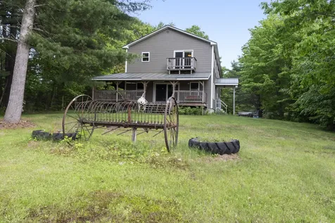 21 Burns Drive Clinton ME 04927