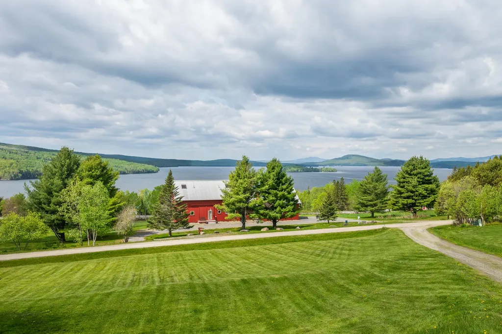 39 Kendall Farm Trail Rangeley ME 04970