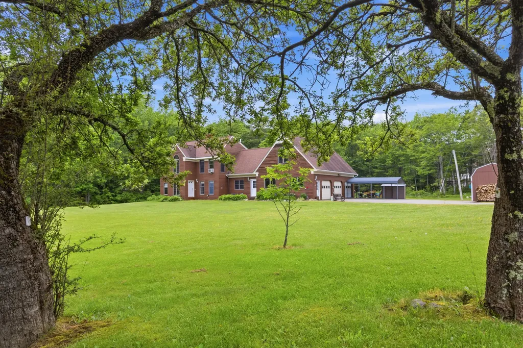 320 Lowelltown Road Wiscasset ME 04578