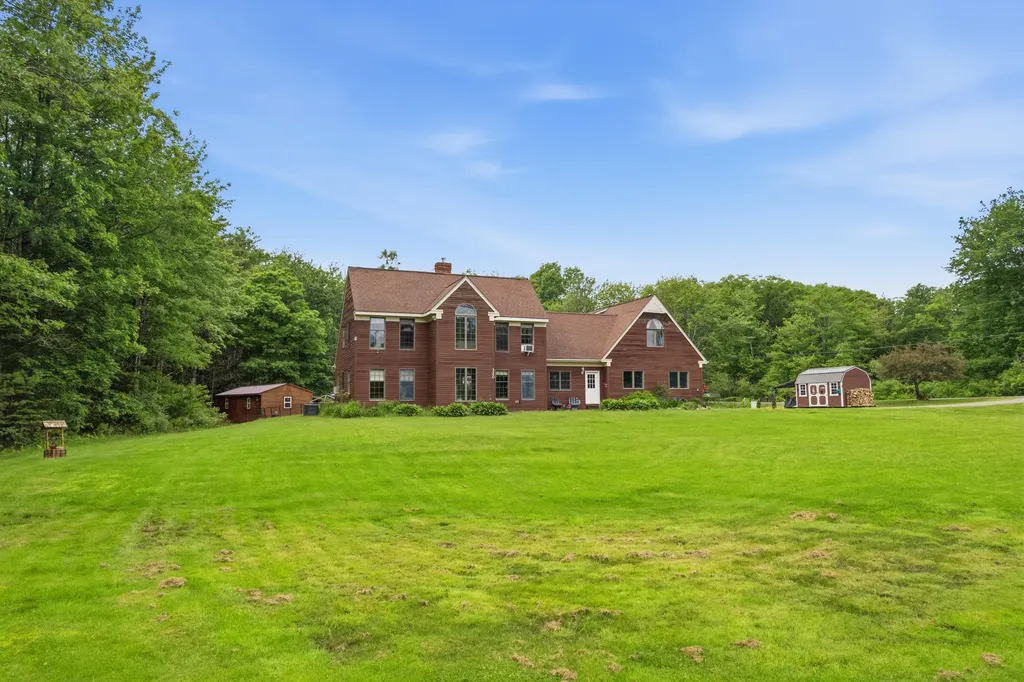320 Lowelltown Road Wiscasset ME 04578