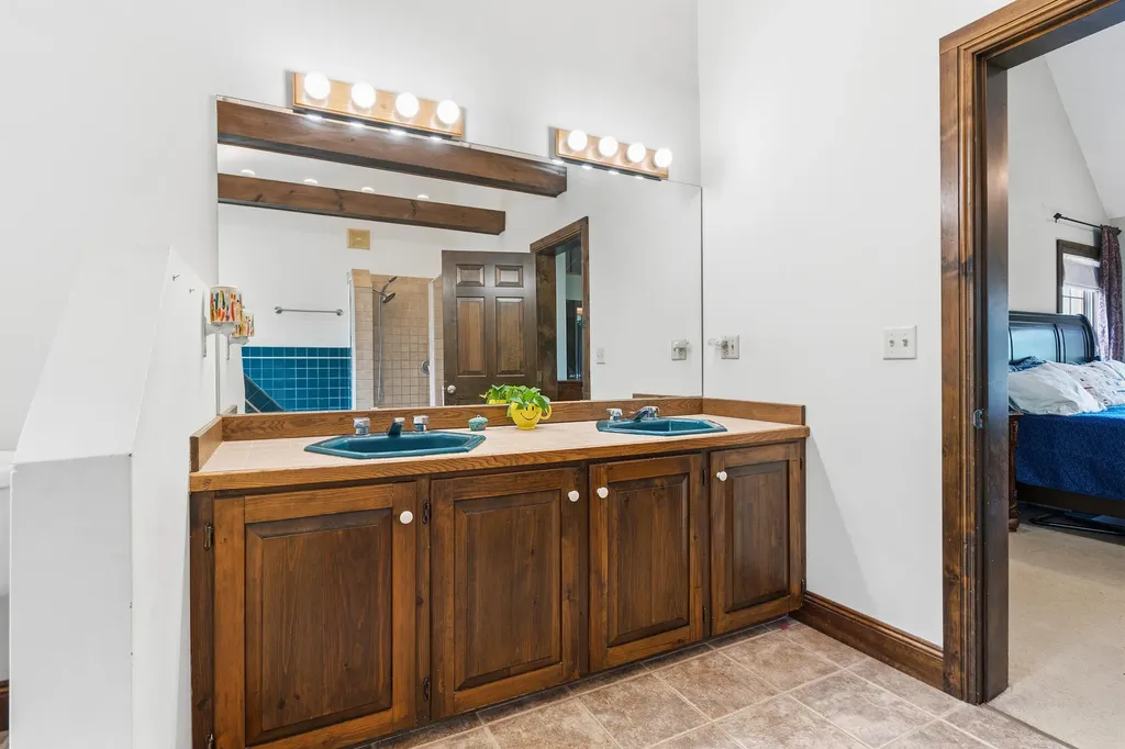 320 Lowelltown Road Wiscasset ME 04578