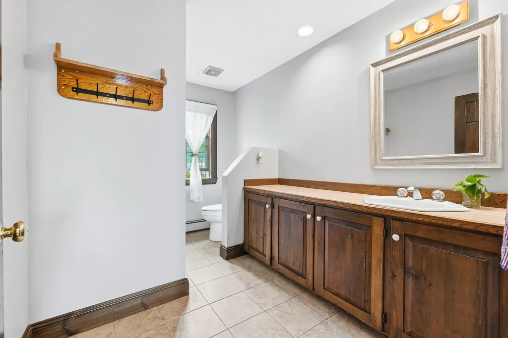 320 Lowelltown Road Wiscasset ME 04578