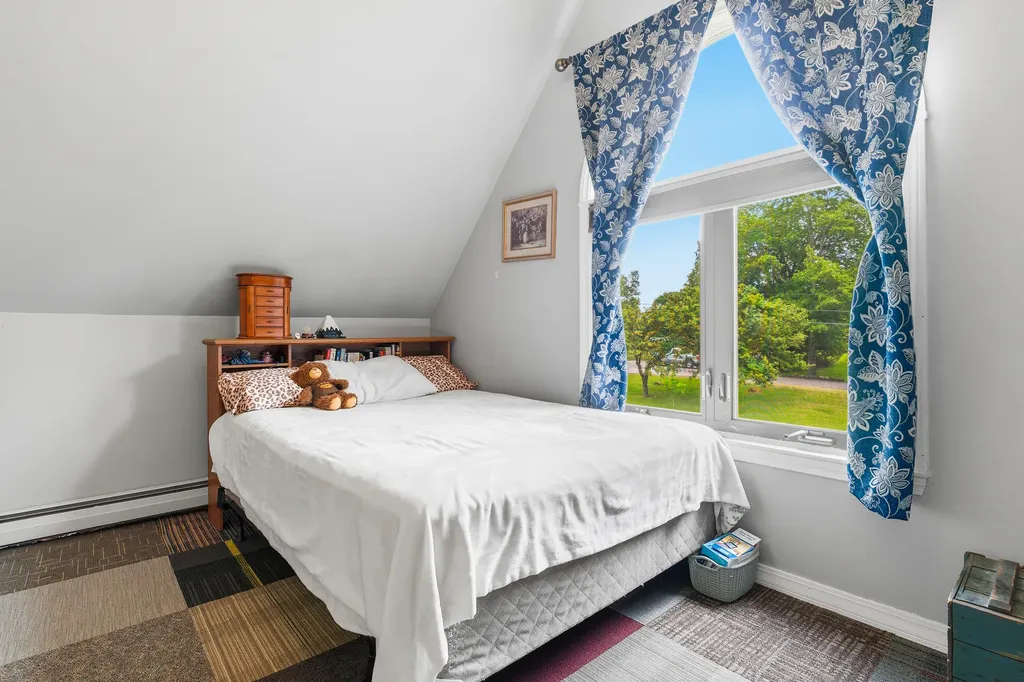 320 Lowelltown Road Wiscasset ME 04578