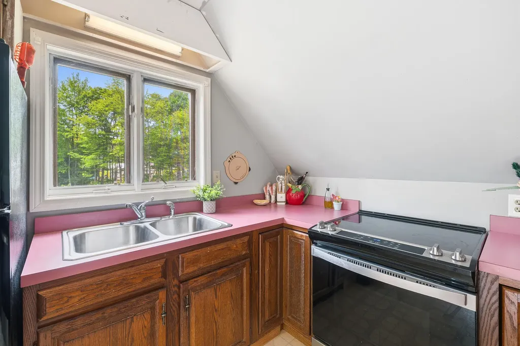 320 Lowelltown Road Wiscasset ME 04578