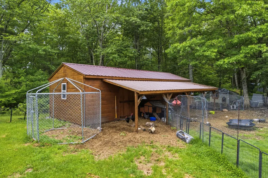 320 Lowelltown Road Wiscasset ME 04578