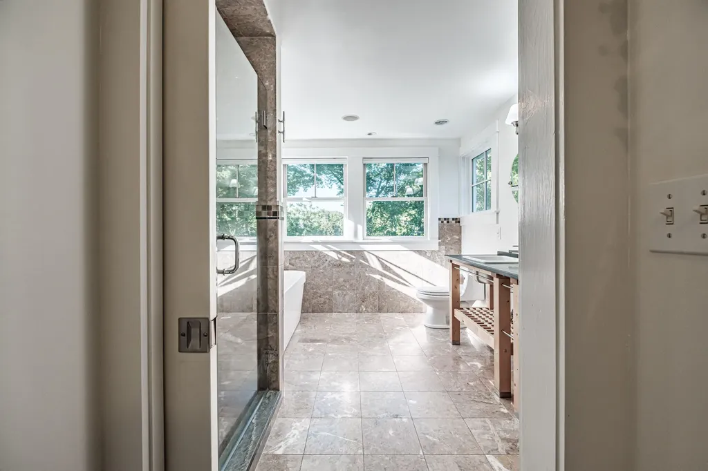 86 Maquoit Drive Freeport ME 04032