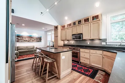 86 Maquoit Drive Freeport ME 04032