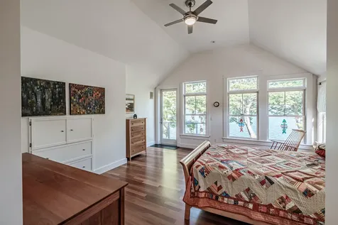 86 Maquoit Drive Freeport ME 04032