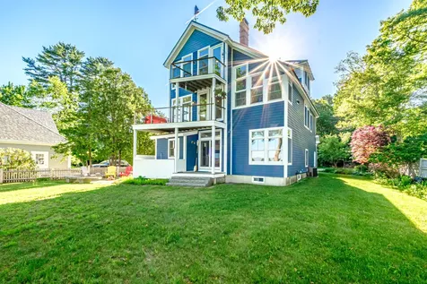 86 Maquoit Drive Freeport ME 04032