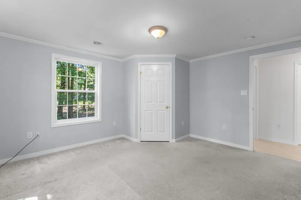 29 Watson Hill Road Limerick ME 04048