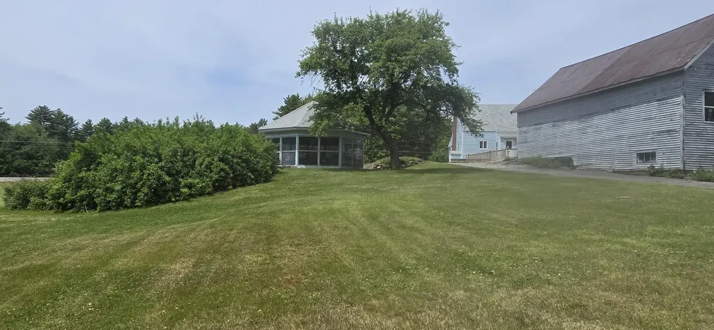 380 Oak Street Sanford ME 04073