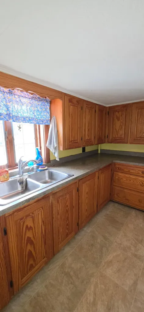 380 Oak Street Sanford ME 04073