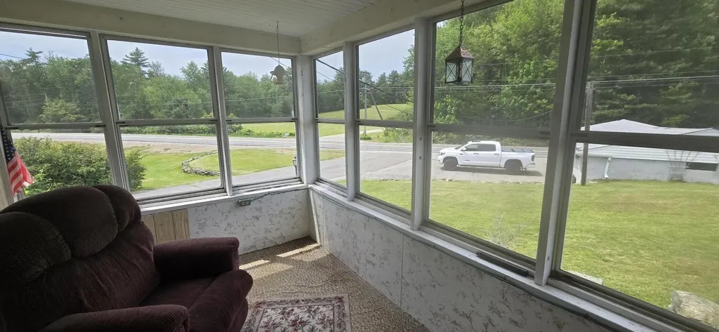 380 Oak Street Sanford ME 04073