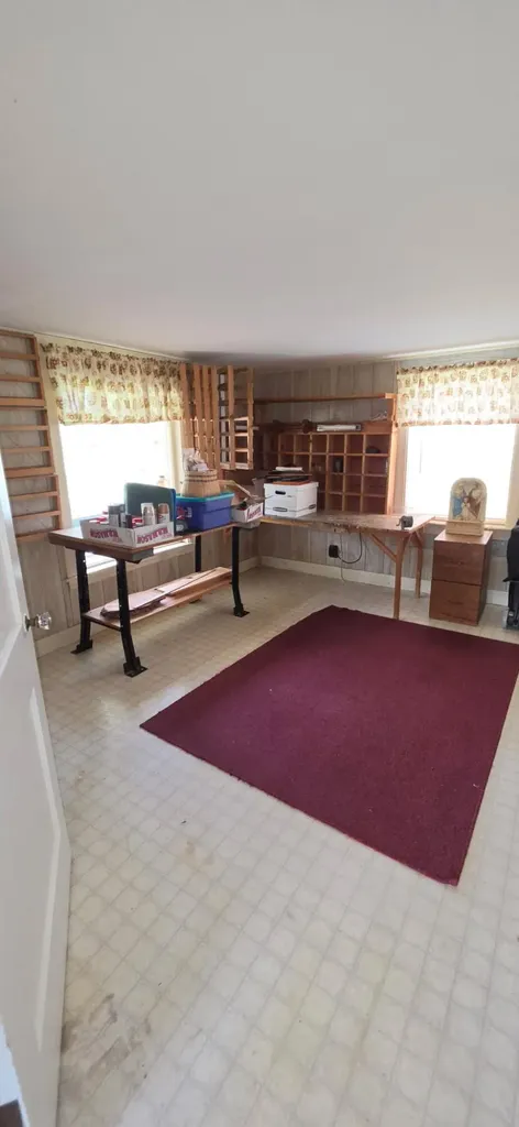 380 Oak Street Sanford ME 04073