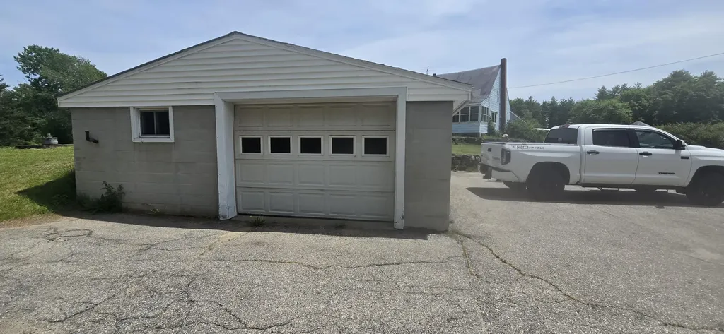 380 Oak Street Sanford ME 04073