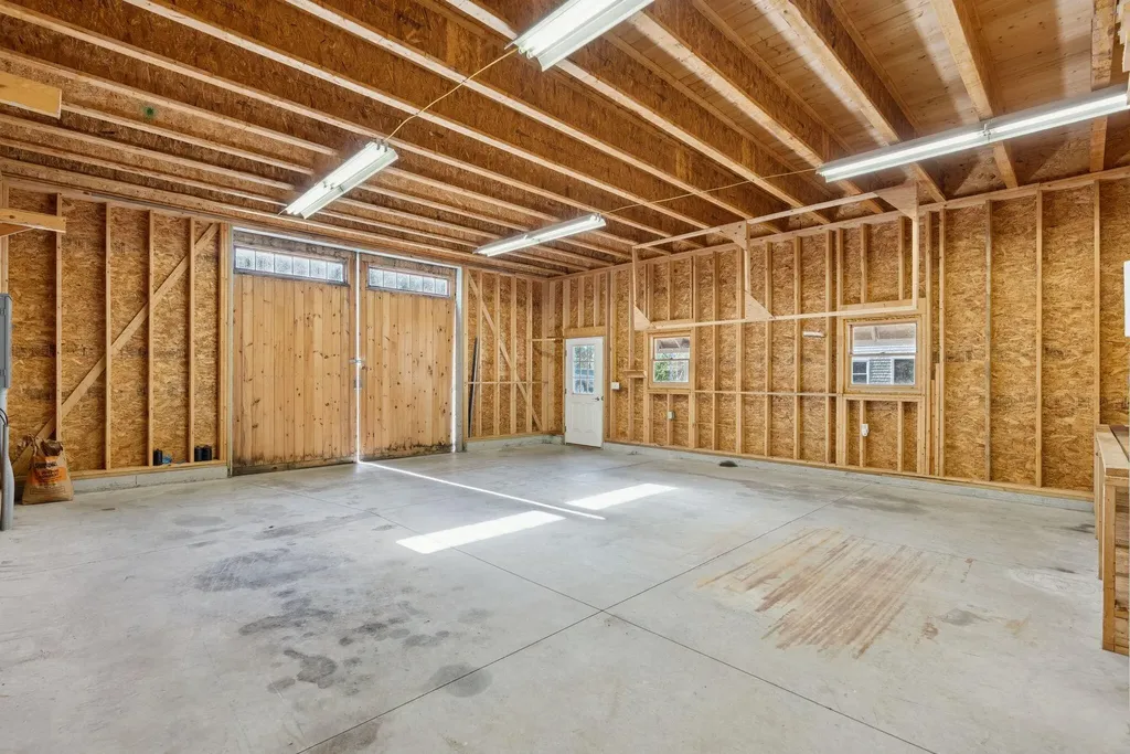 136 Bethel Point Road Harpswell ME 04079