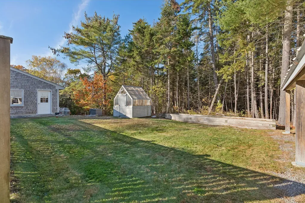 136 Bethel Point Road Harpswell ME 04079