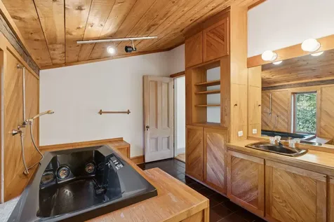 136 Bethel Point Road Harpswell ME 04079