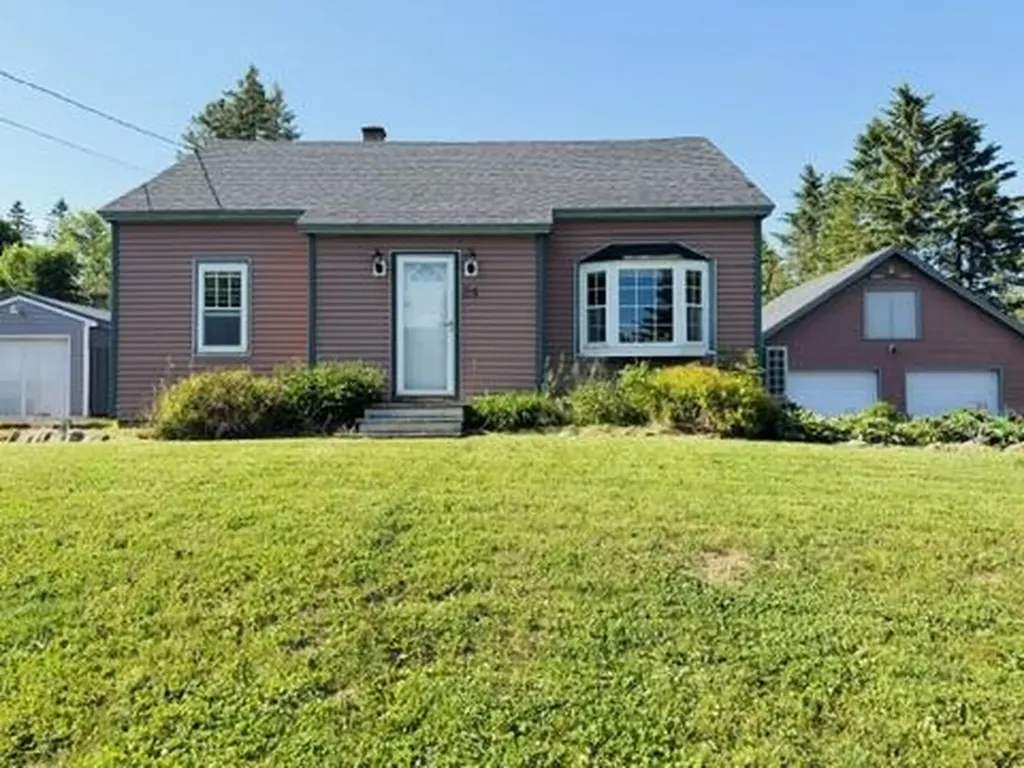 24 Westwind Drive Caribou ME 04736