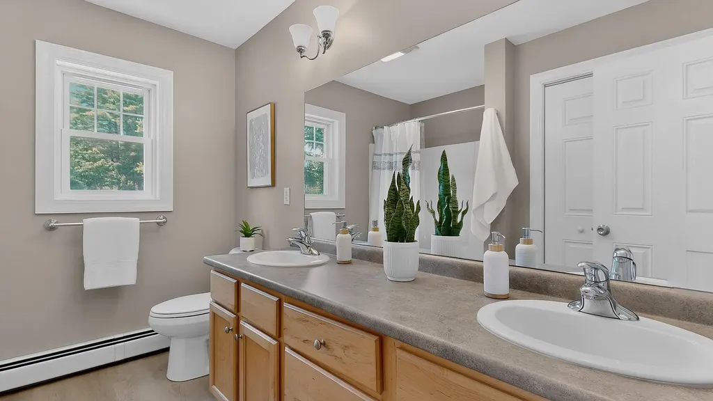 15 Jarita Court Portland ME 04103
