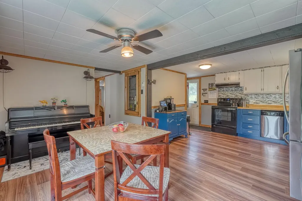 26 Spencer Road Benton ME 04901