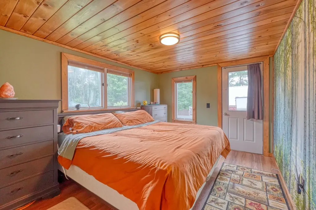 26 Spencer Road Benton ME 04901
