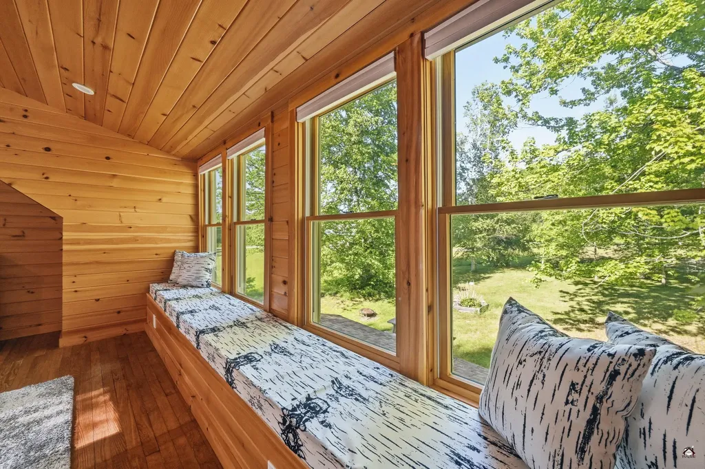 19 Foster Lane Belgrade ME 04917