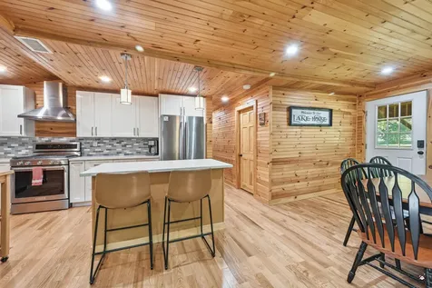 19 Foster Lane Belgrade ME 04917