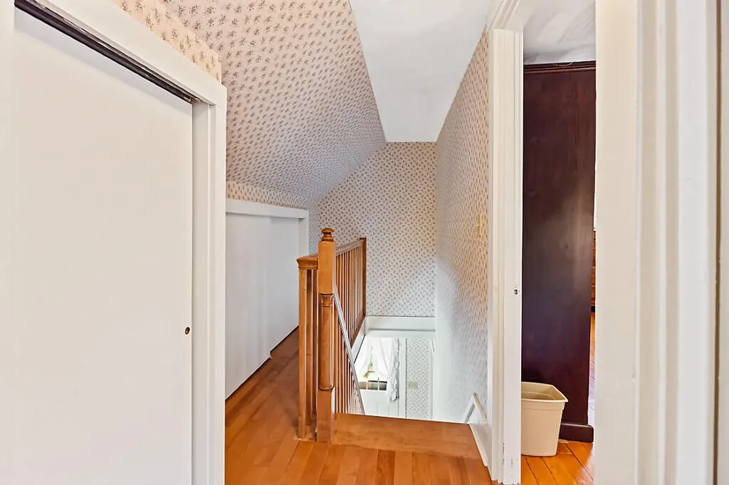73 Eastern Avenue Augusta ME 04330