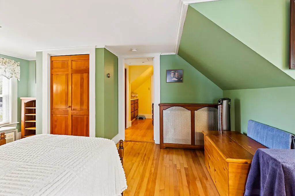 73 Eastern Avenue Augusta ME 04330