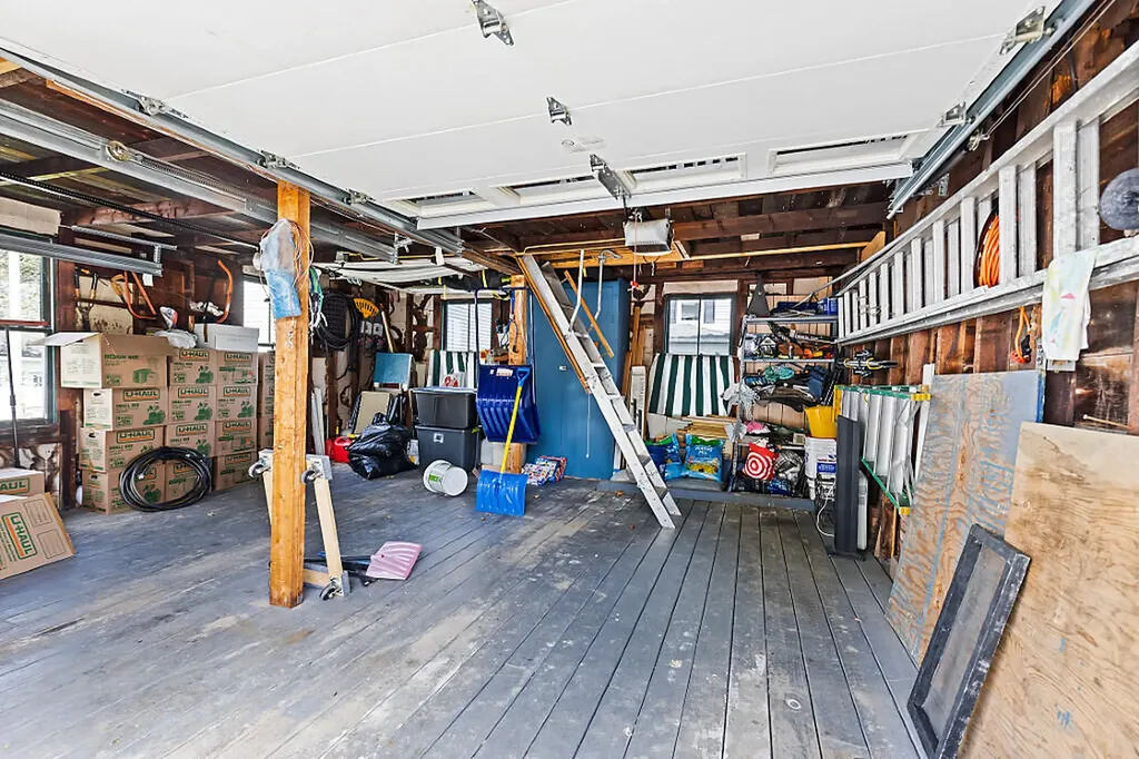 73 Eastern Avenue Augusta ME 04330