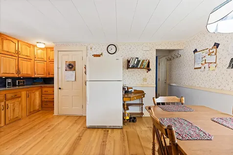 73 Eastern Avenue Augusta ME 04330
