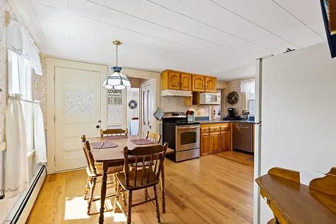 73 Eastern Avenue Augusta ME 04330