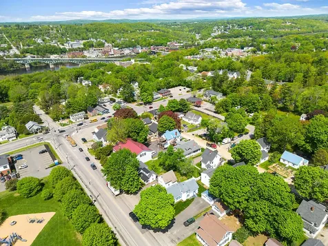 73 Eastern Avenue Augusta ME 04330