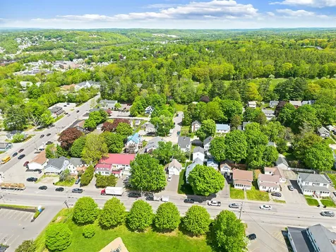 73 Eastern Avenue Augusta ME 04330