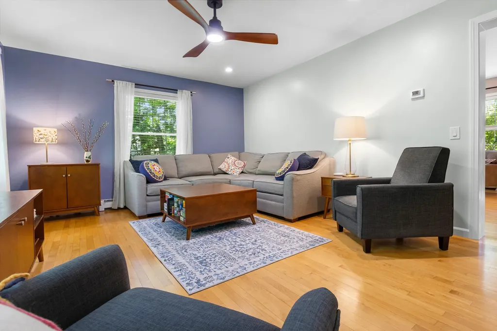 20 Forest Glen Drive Rockport ME 04856