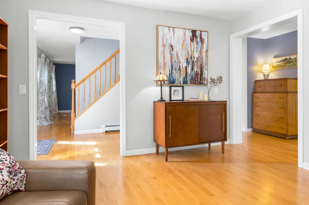 20 Forest Glen Drive Rockport ME 04856