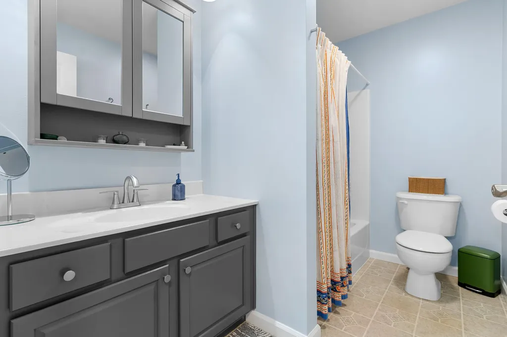 20 Forest Glen Drive Rockport ME 04856