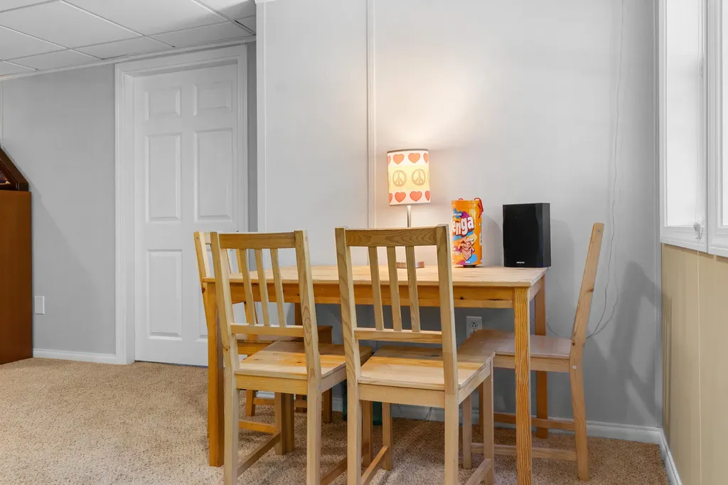 20 Forest Glen Drive Rockport ME 04856
