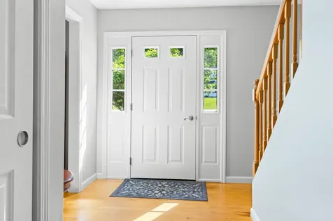 20 Forest Glen Drive Rockport ME 04856
