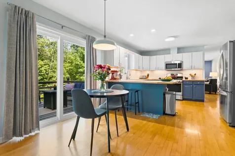 20 Forest Glen Drive Rockport ME 04856