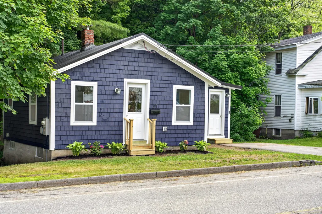 21 Hicks Road Augusta ME 04330
