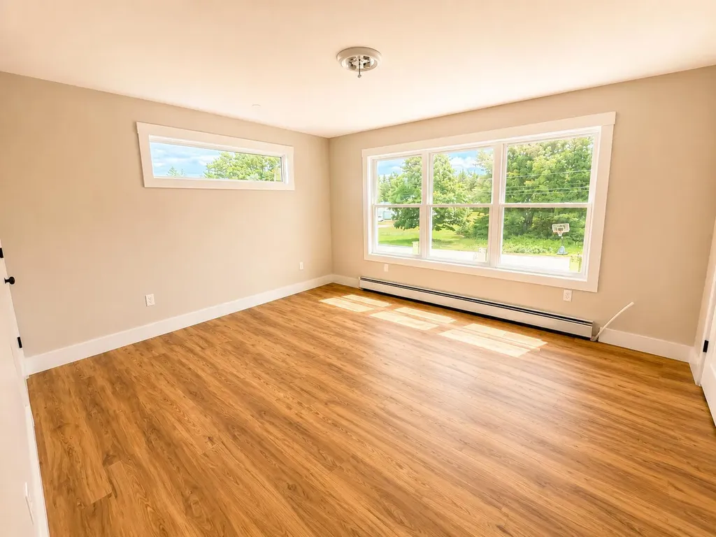 91 Berry Road Saco ME 04072